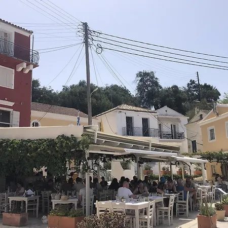 Loggos Harbour Apartamento *